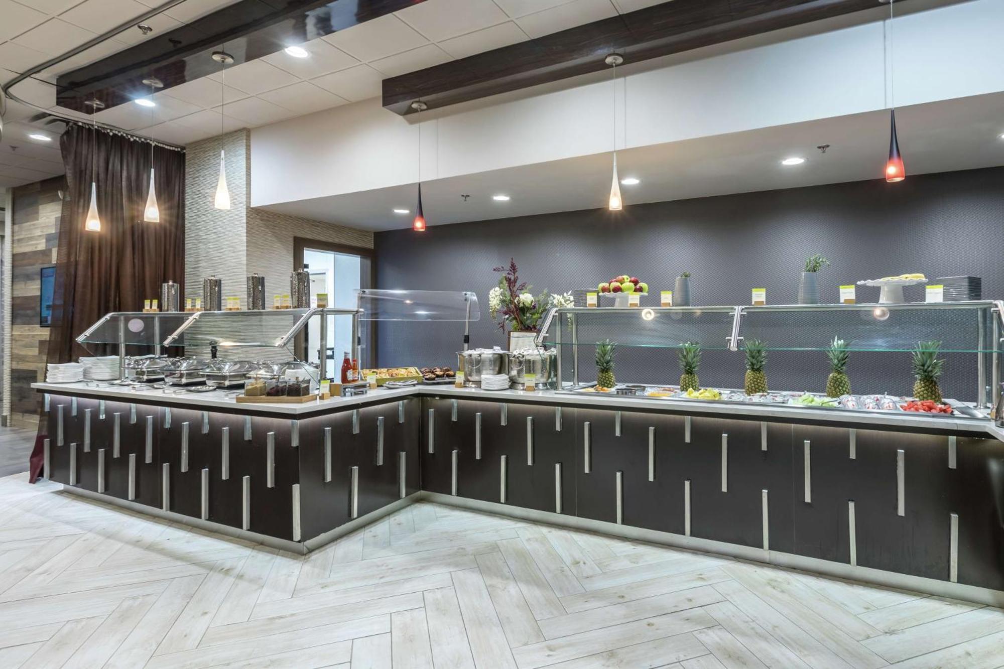 Doubletree By Hilton Winston Salem - University, Nc Eksteriør bilde