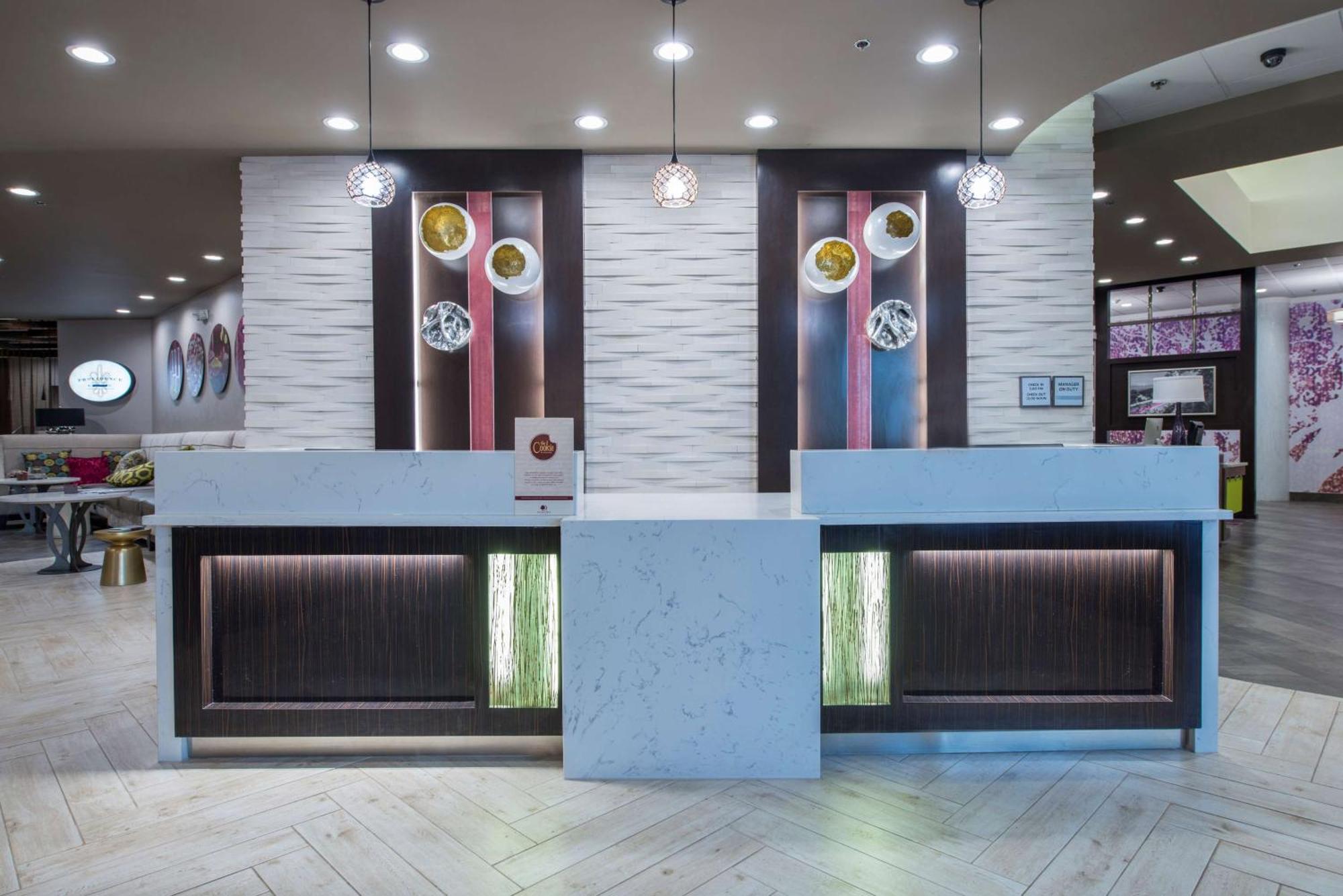 Doubletree By Hilton Winston Salem - University, Nc Eksteriør bilde