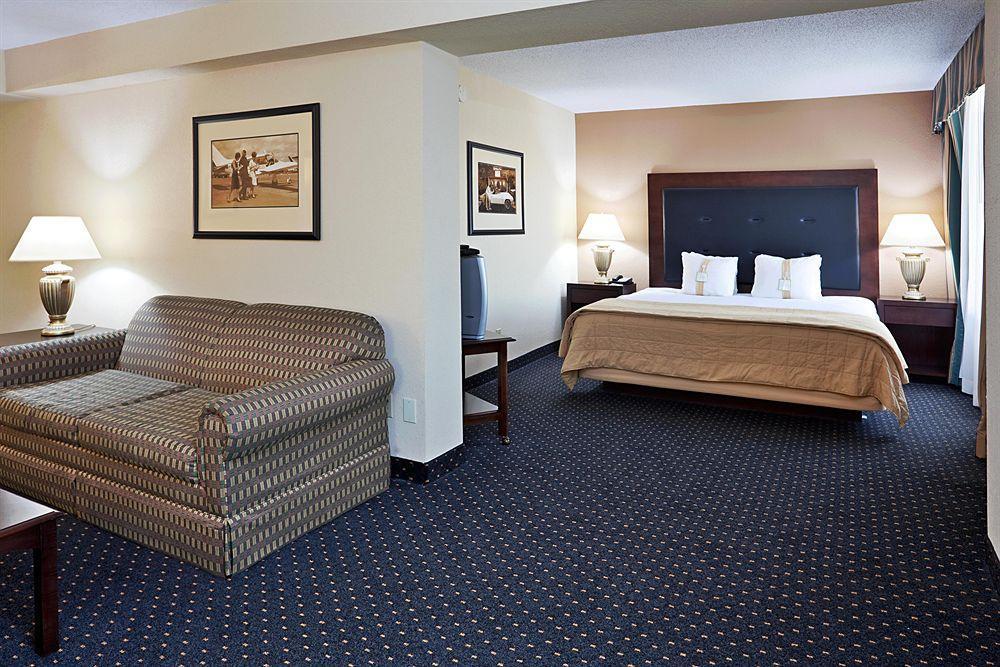 Doubletree By Hilton Winston Salem - University, Nc Rom bilde